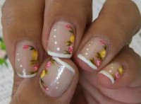 /album/galeria-de-fotos-135-unhas-decoradas-amarelas/unhas-decoradas-amarelas-86-jpg/
